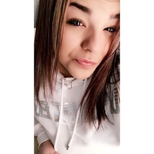 Meet your Posher, Sonia